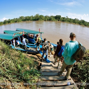 Boarding-the-Boat